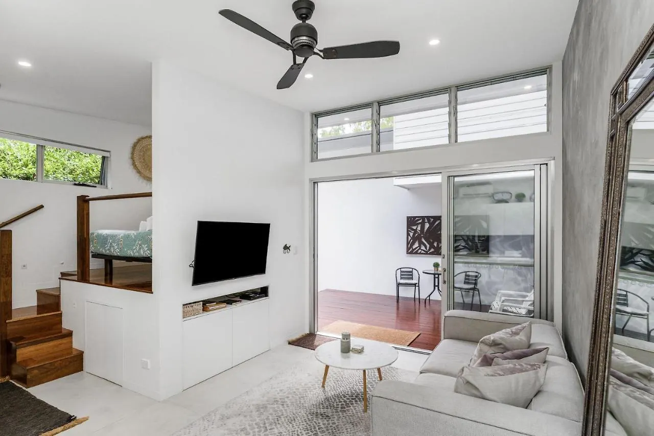 Studio 9 Byron Bay